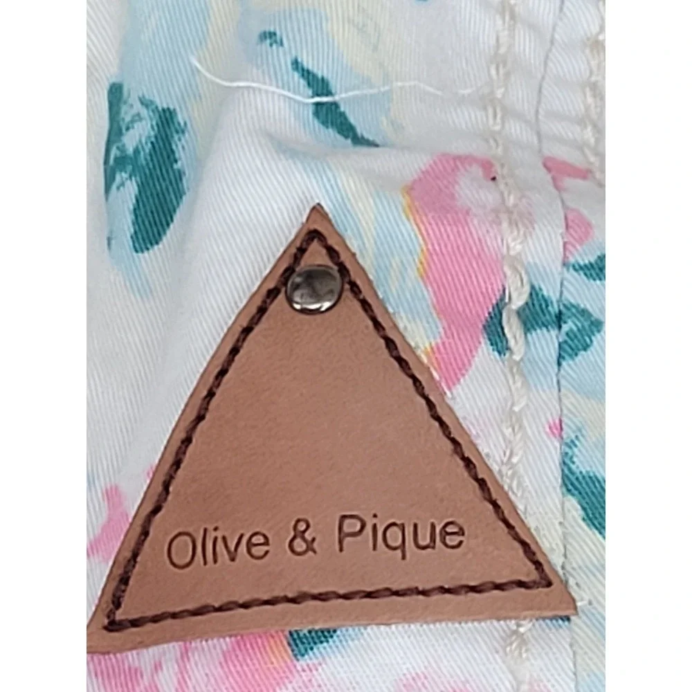 Olive & Pique Rhinestone Flower Hat Strapback Women's Colorful Pink Cowgirl